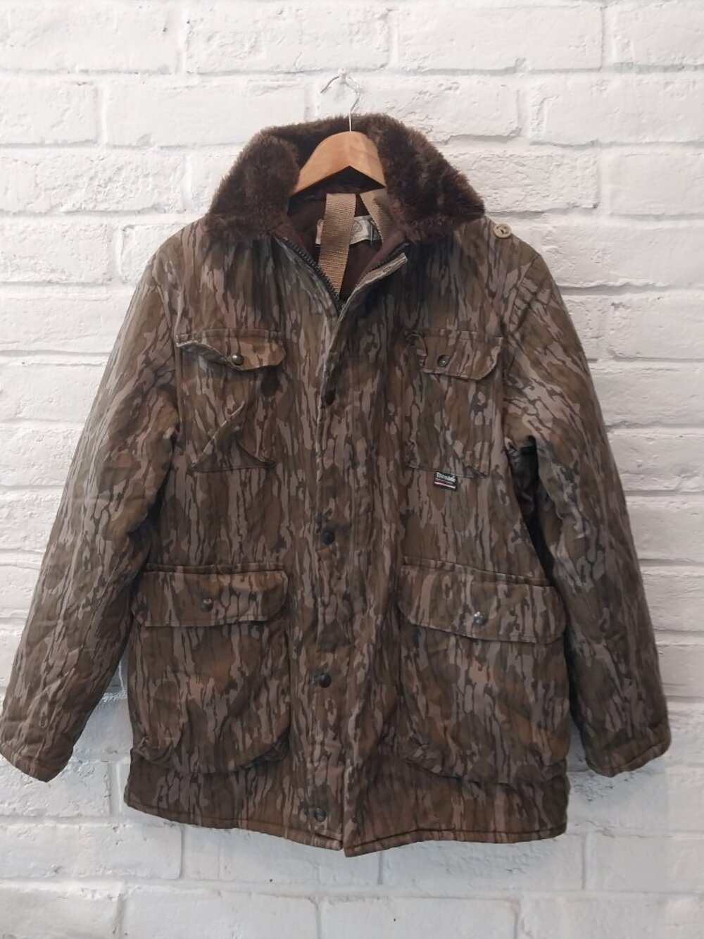 Vintage Mossy Oak Bottomland Camo Jacket L Fau Fur Collar Quilt Lined Thinsulate